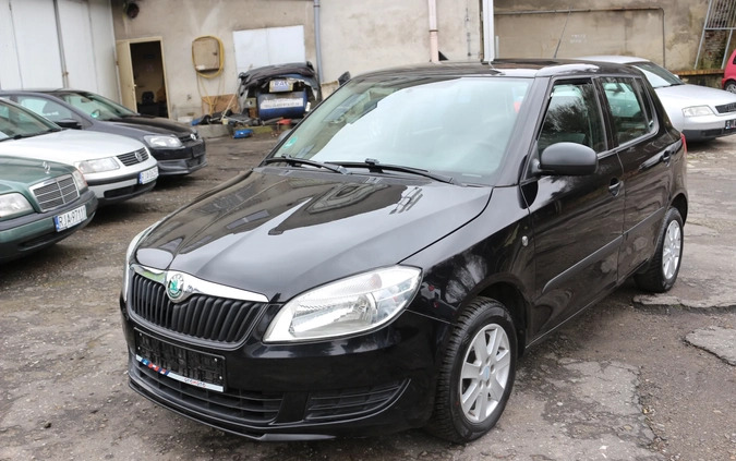 Skoda Fabia cena 16999 przebieg: 189000, rok produkcji 2011 z Mszczonów małe 106